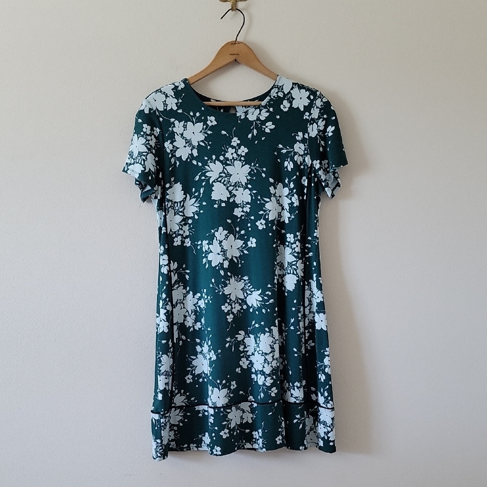 J Jill Wearever Green Knit Short Sleeve Dress Size Medium Petite MP